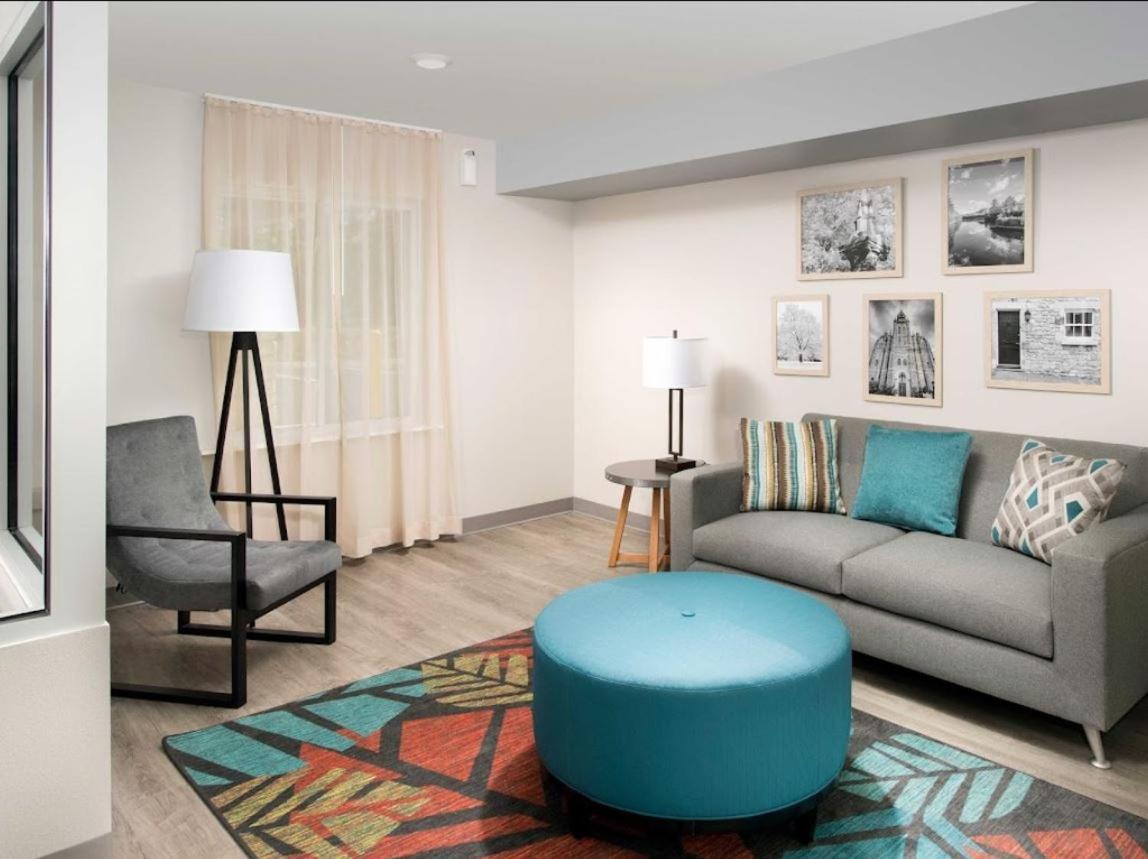 Woodspring Suites Harrisburg Linglestown Екстер'єр фото
