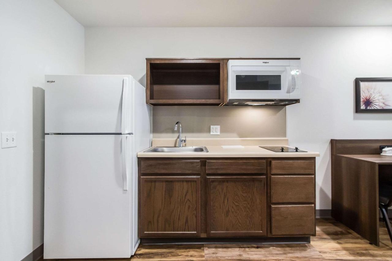 Woodspring Suites Harrisburg Linglestown Екстер'єр фото